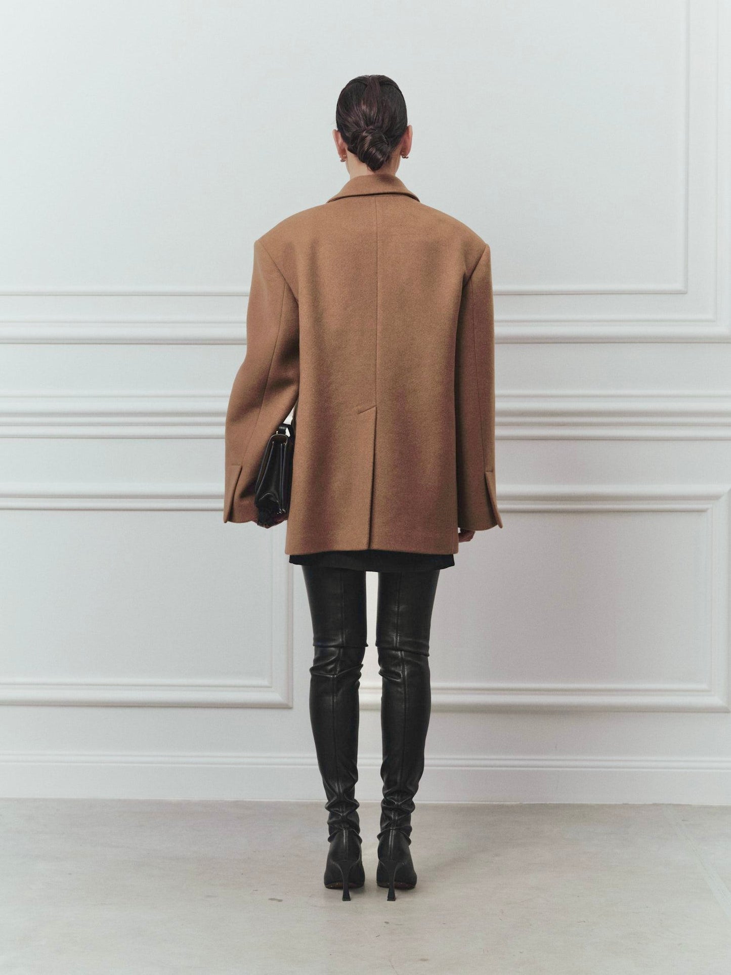 Ava oversized jacket in camel wool