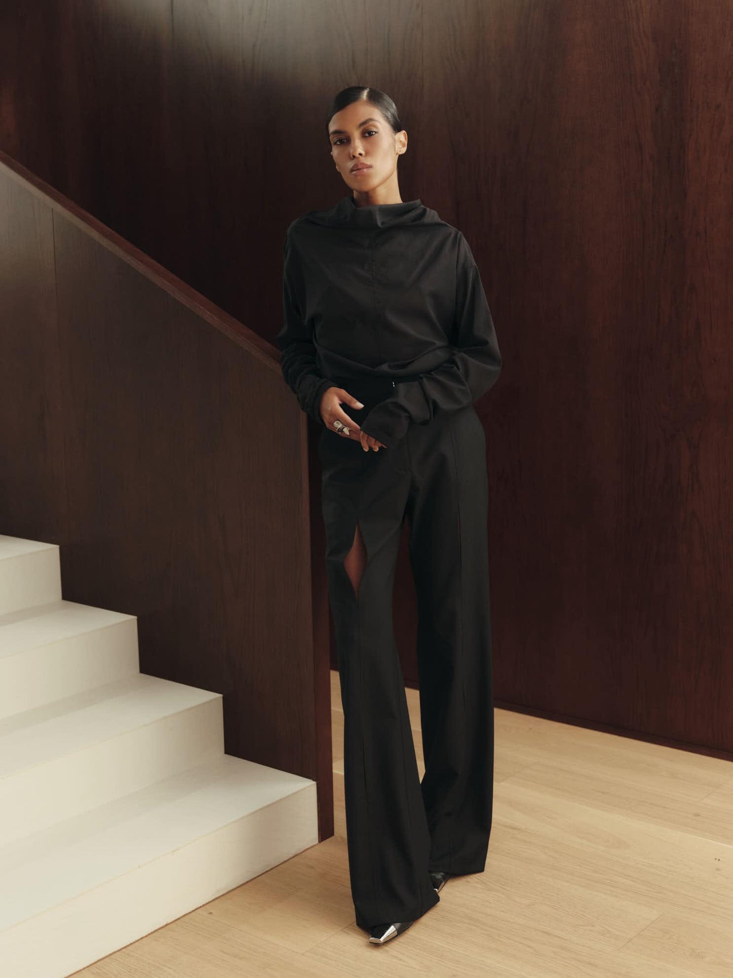 Straight regular fit wool pants with accent cut-out front details