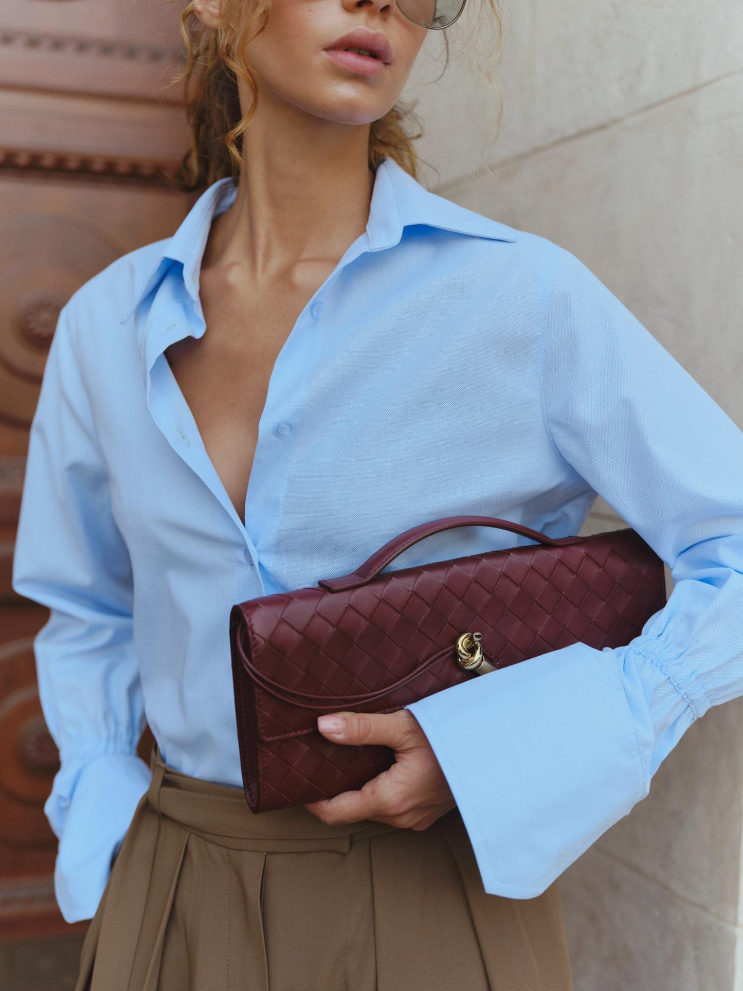 Accent sleeve fine cotton shirt
