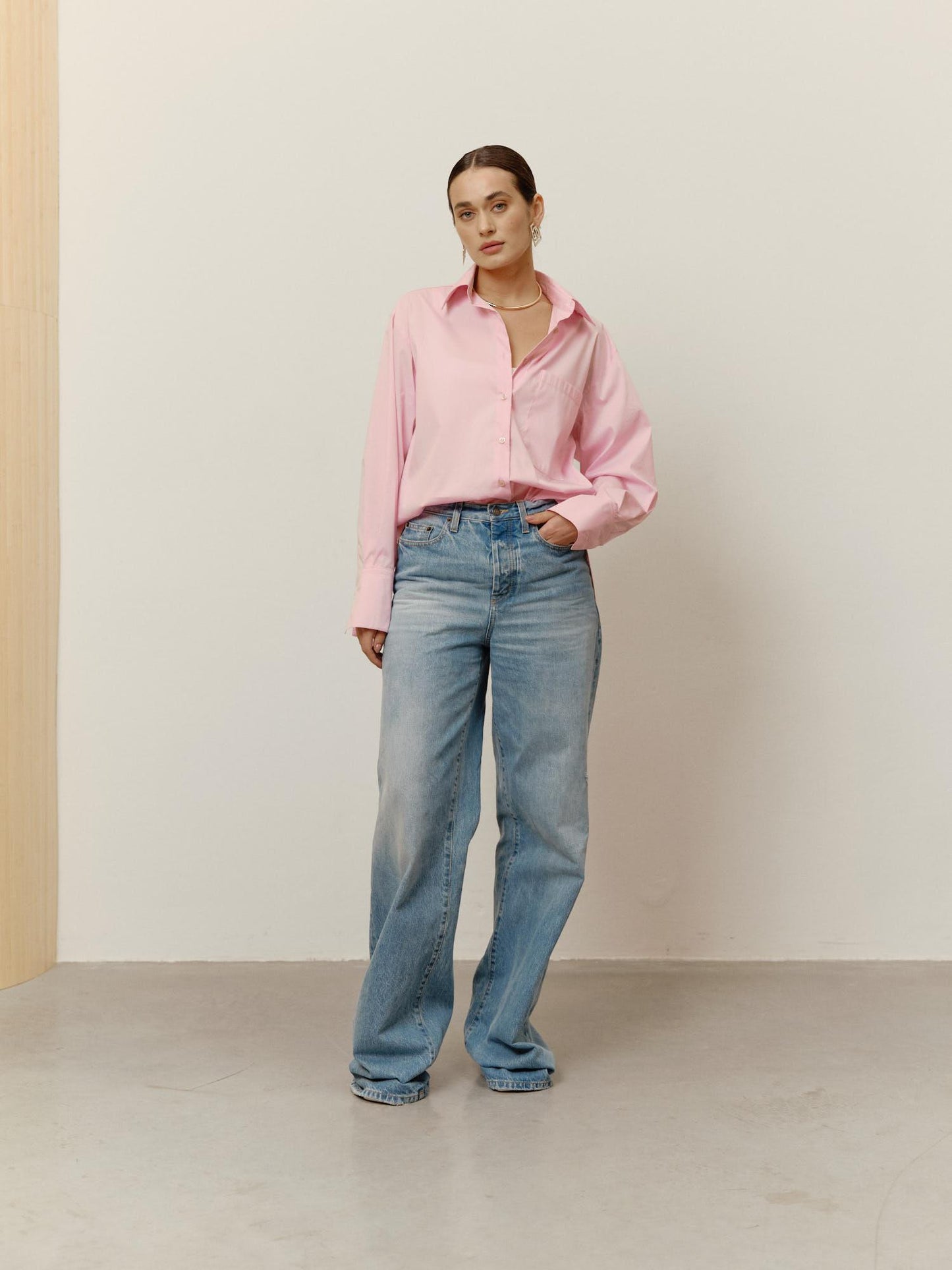 Relaxed fit cotton shirt with breast pocket
