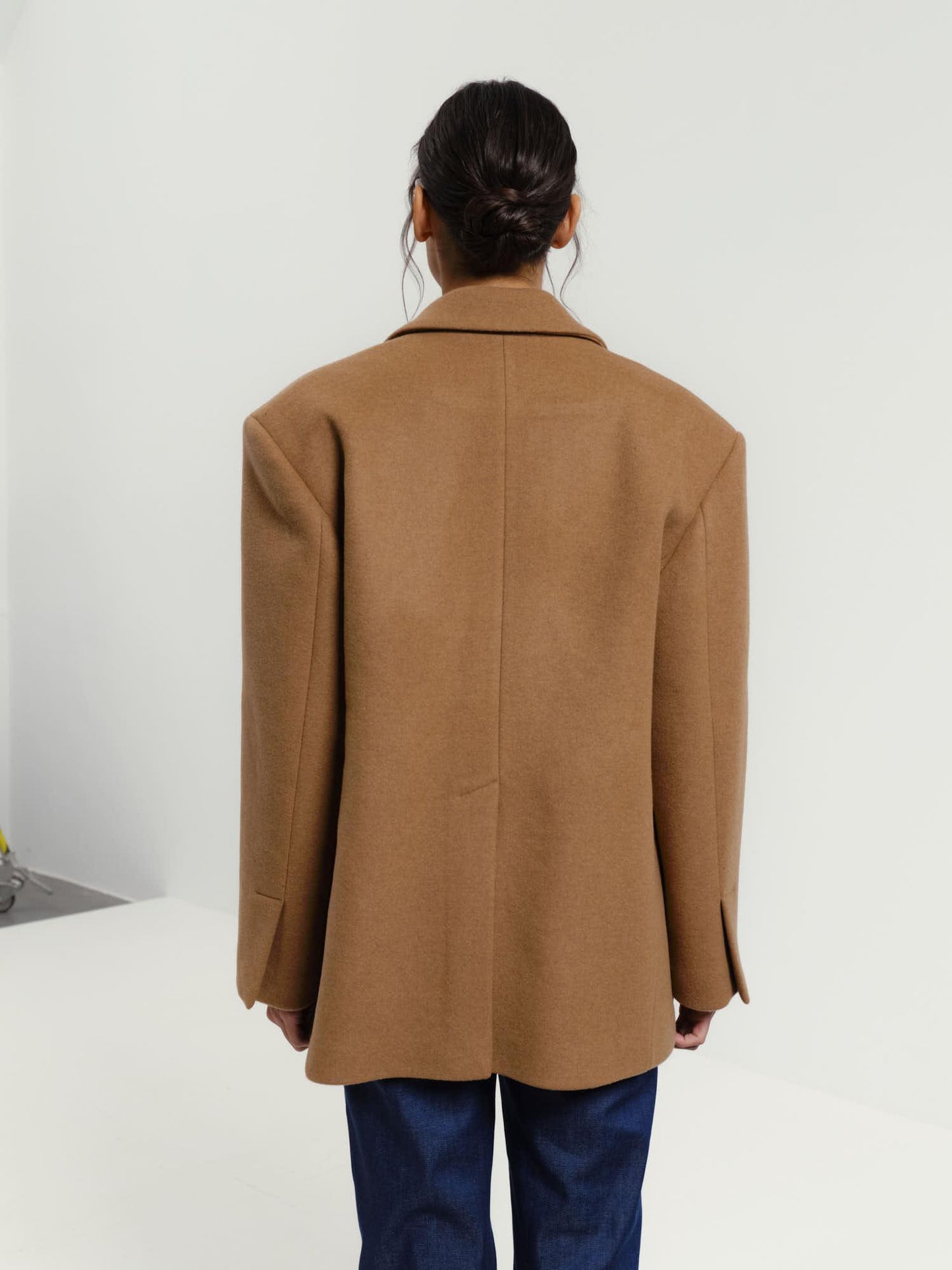 Ava relaxed fit jacket in camel wool