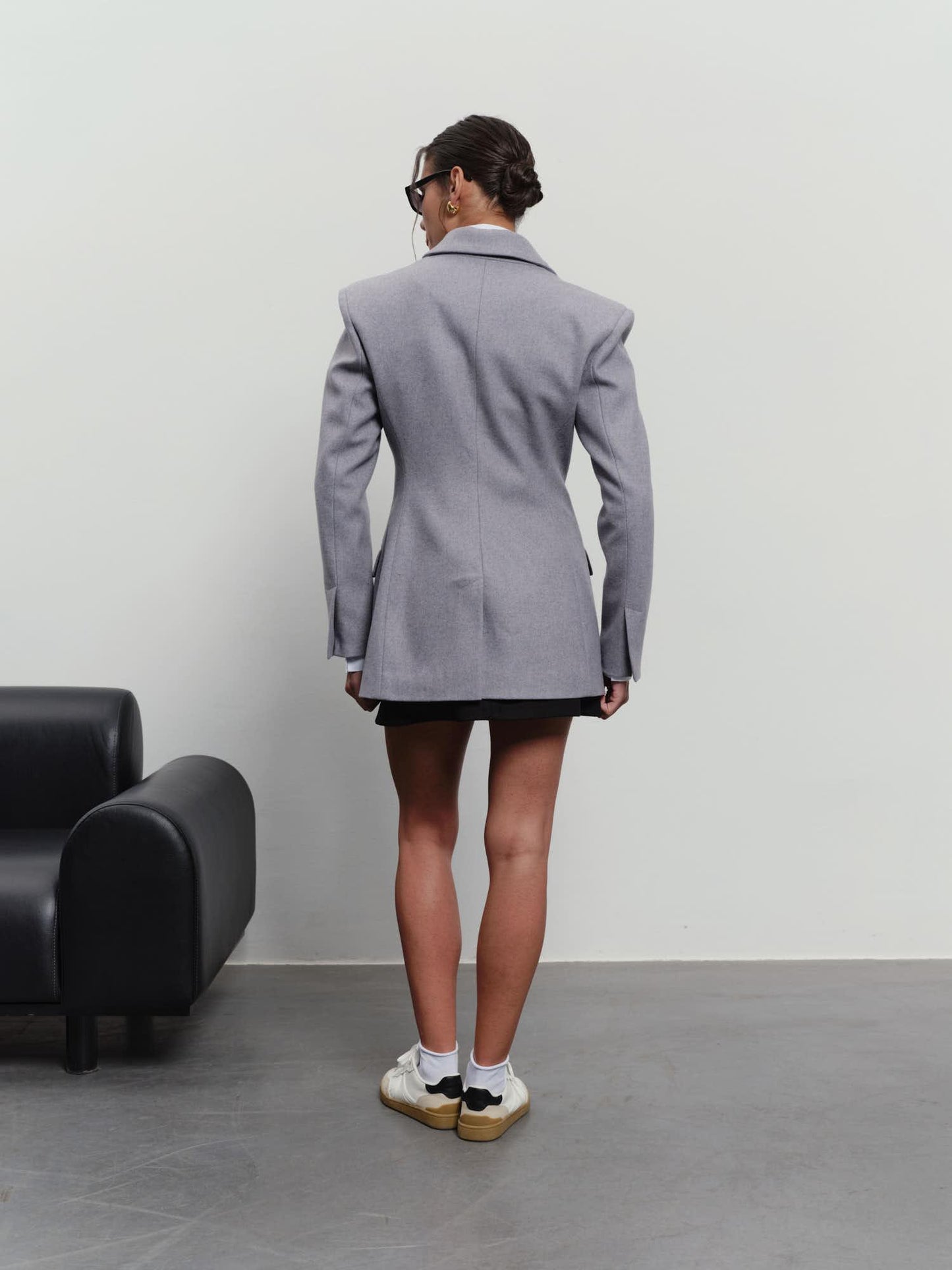 Leya fitted jacket in warm grey wool