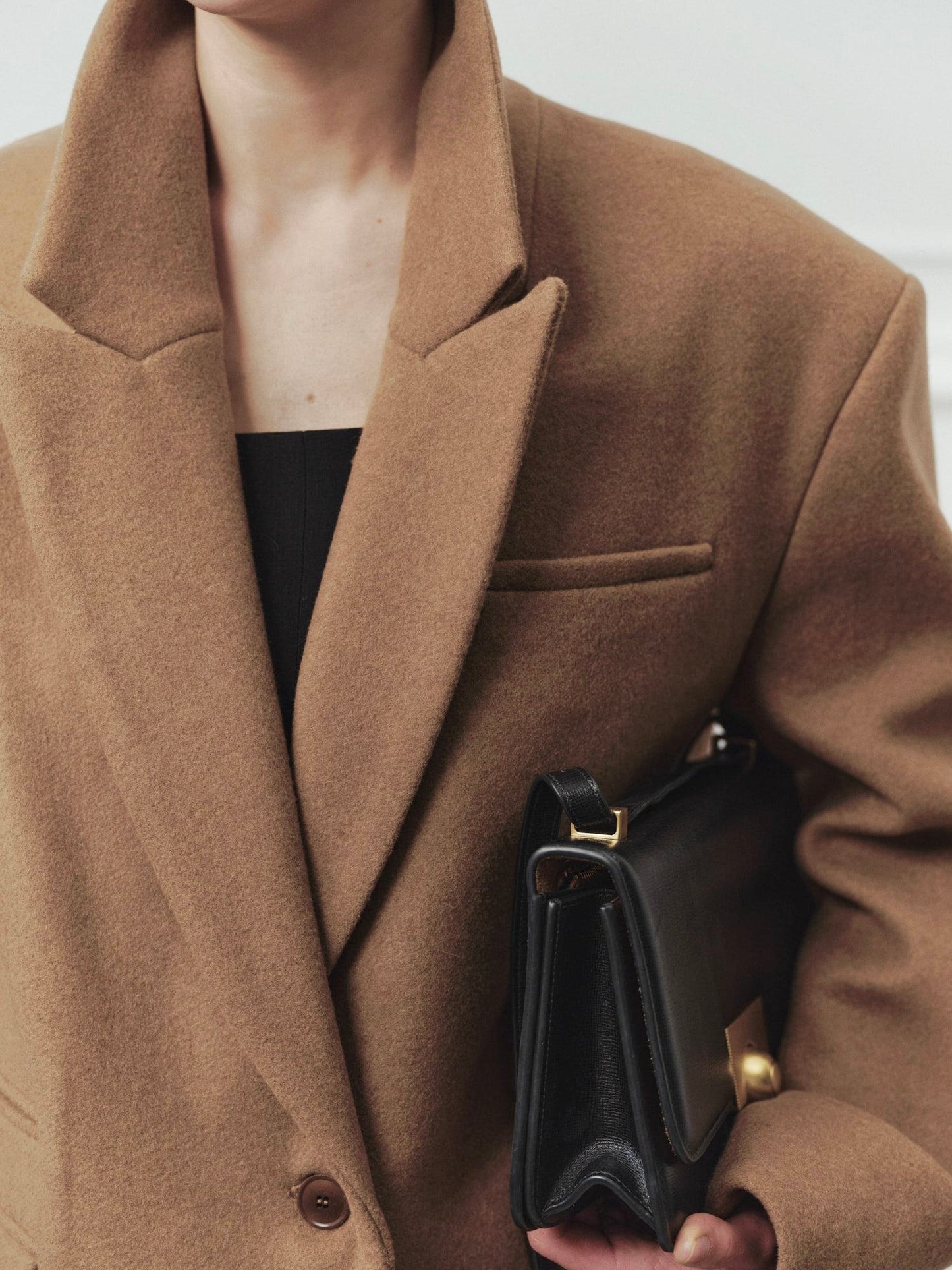 Ava oversized jacket in camel wool