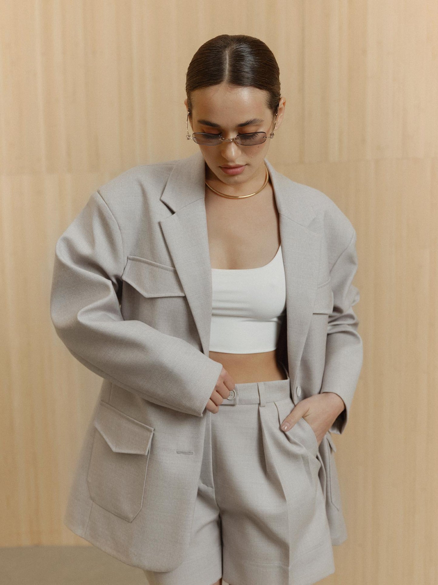 Mia loosely fitted fine wool jacket with shorts