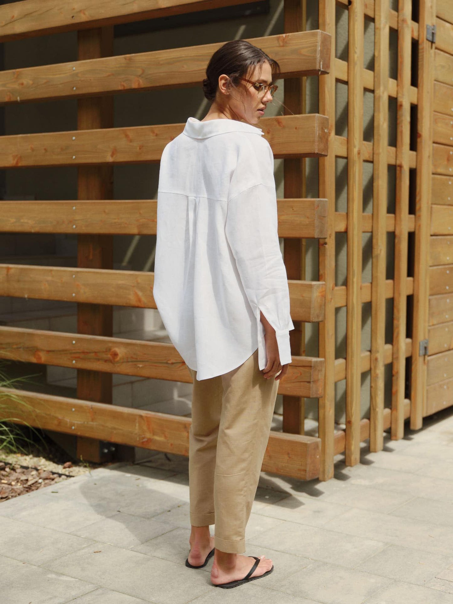 High waist jogger pants in beige cotton
