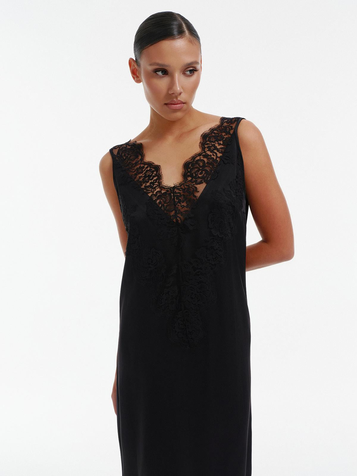 Maxi lace dress with deep back V-cut back in silk viscose blend