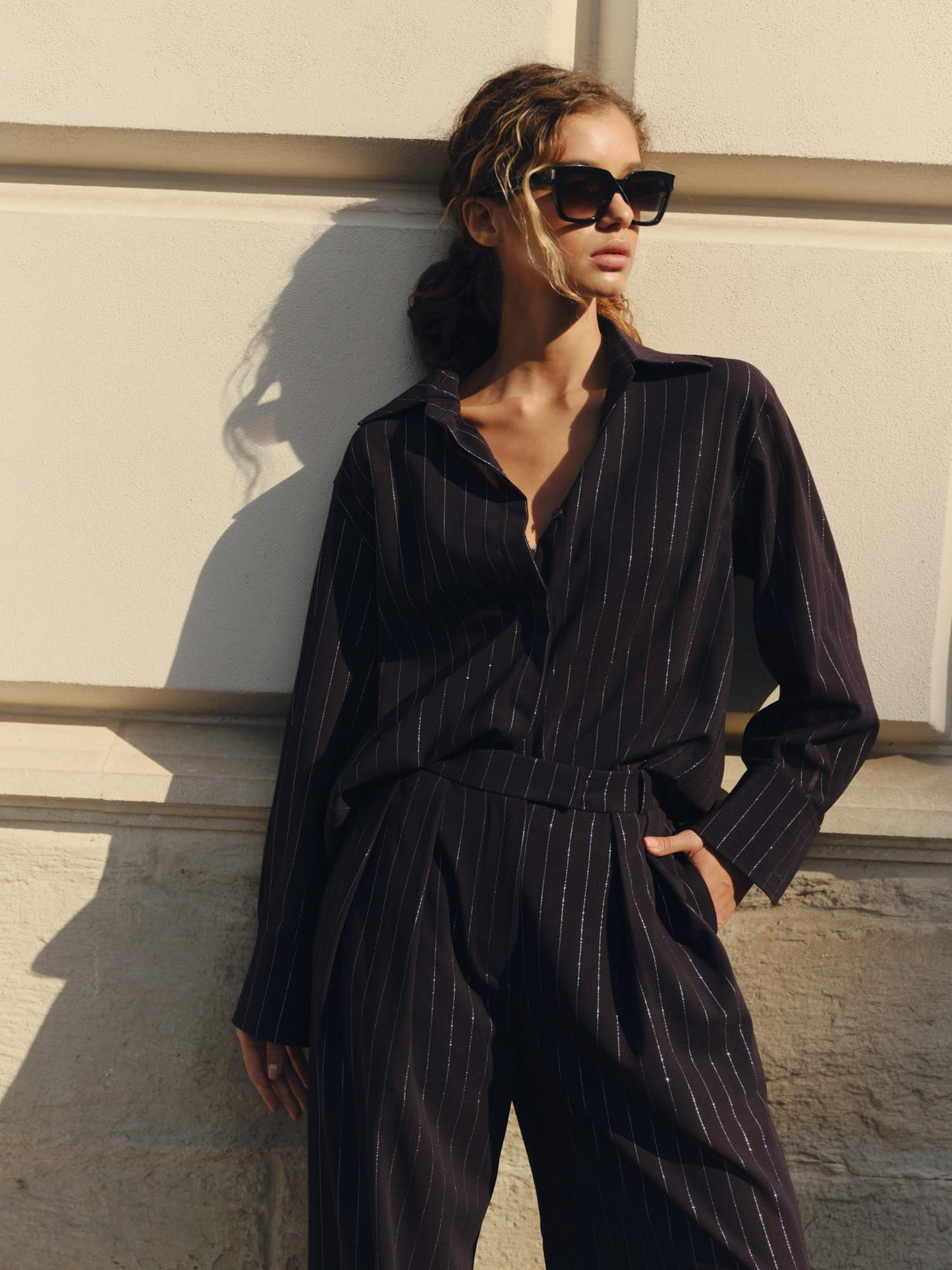 Two-piece set with loose fit pants and shirt in navy lurex stripe fine wool
