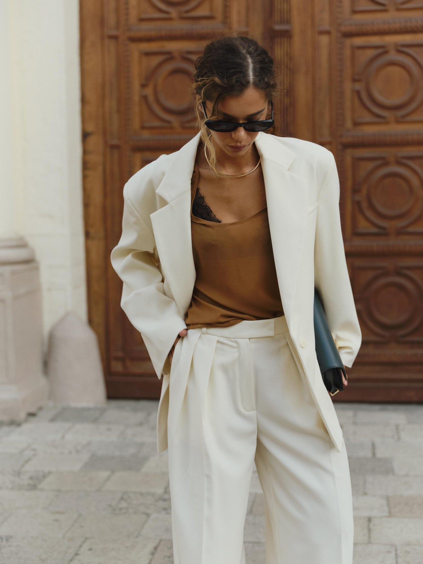 Two-piece relaxed fit suit with palazzo pants in cream wool
