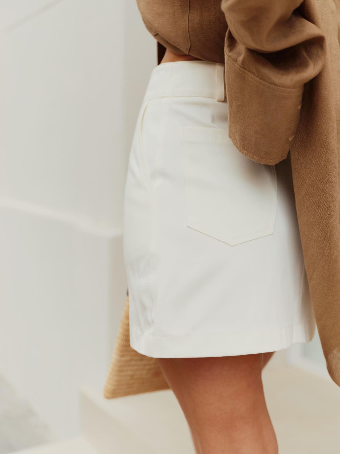 A-line mini skirt in cream cotton