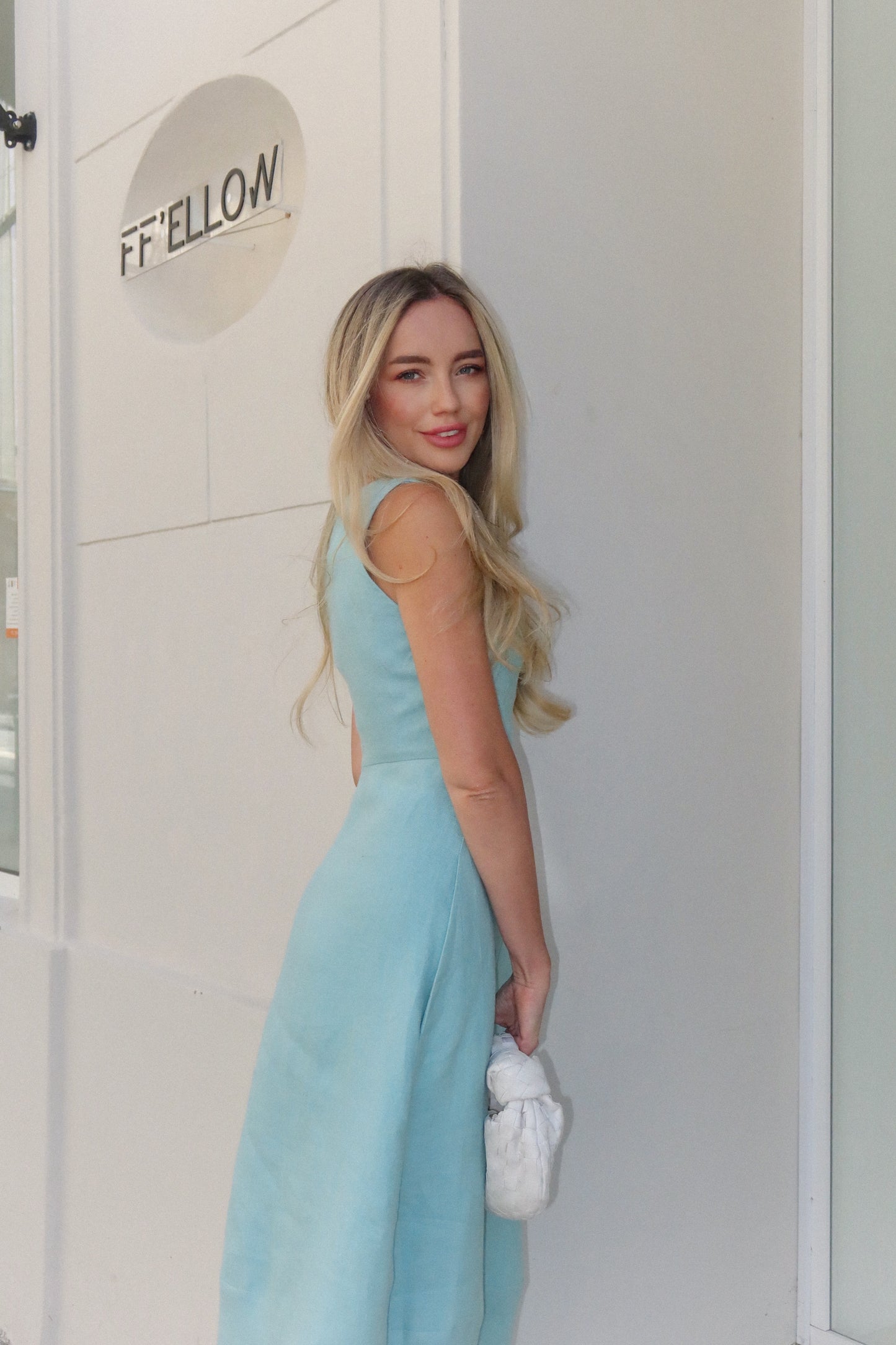 KATE boat-neck dress in Tiffany color linen