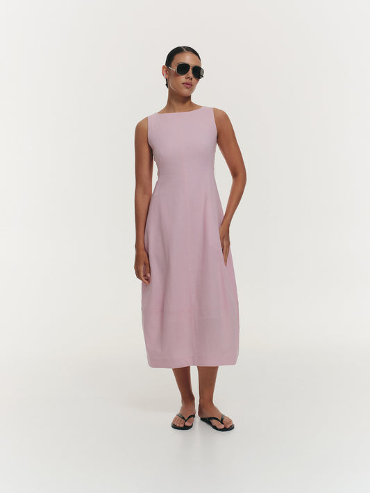 KATE boat-neck dress in light pink linen