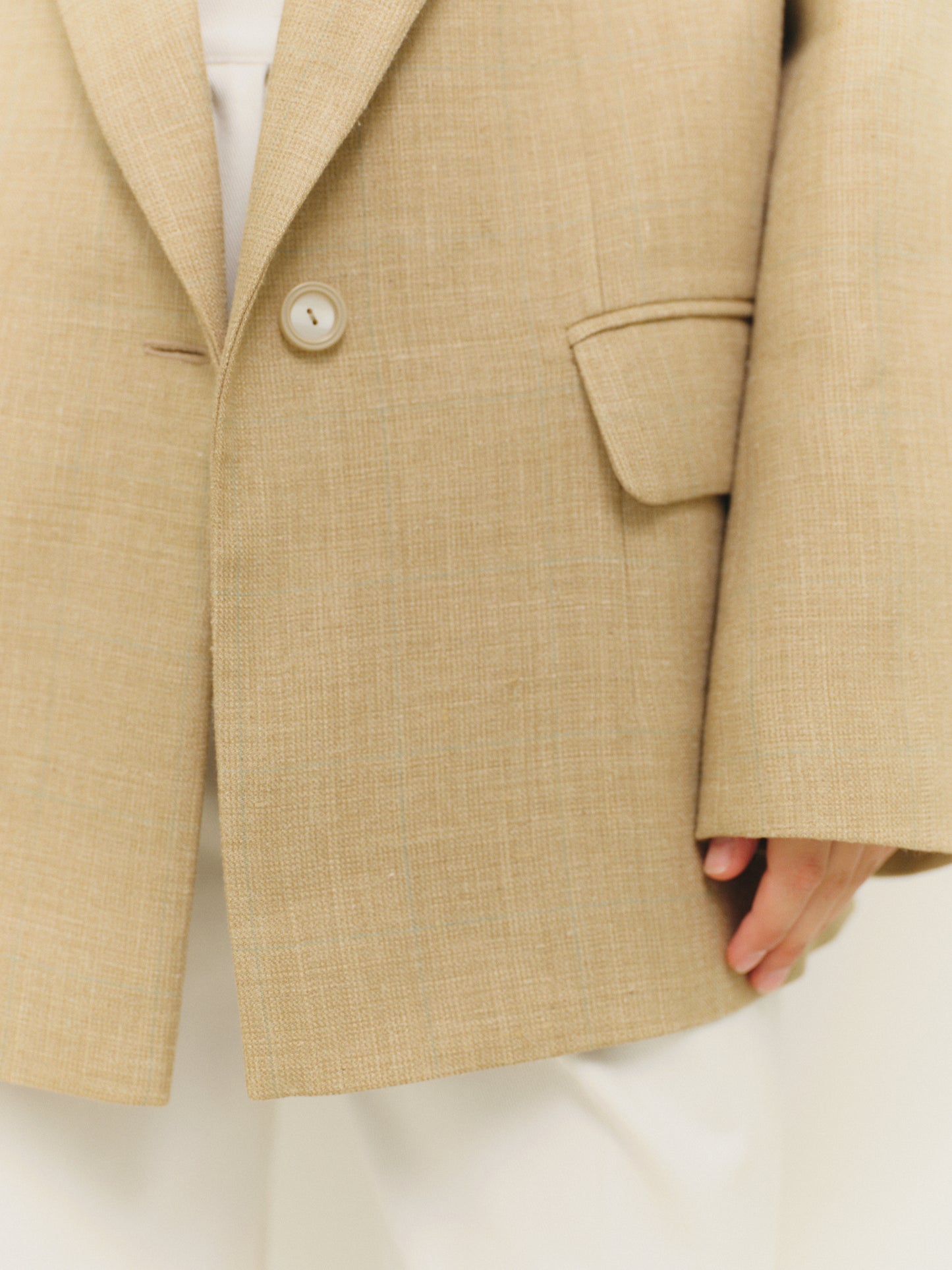 Ava relaxed fit linen silk blazer with accent sleeve
