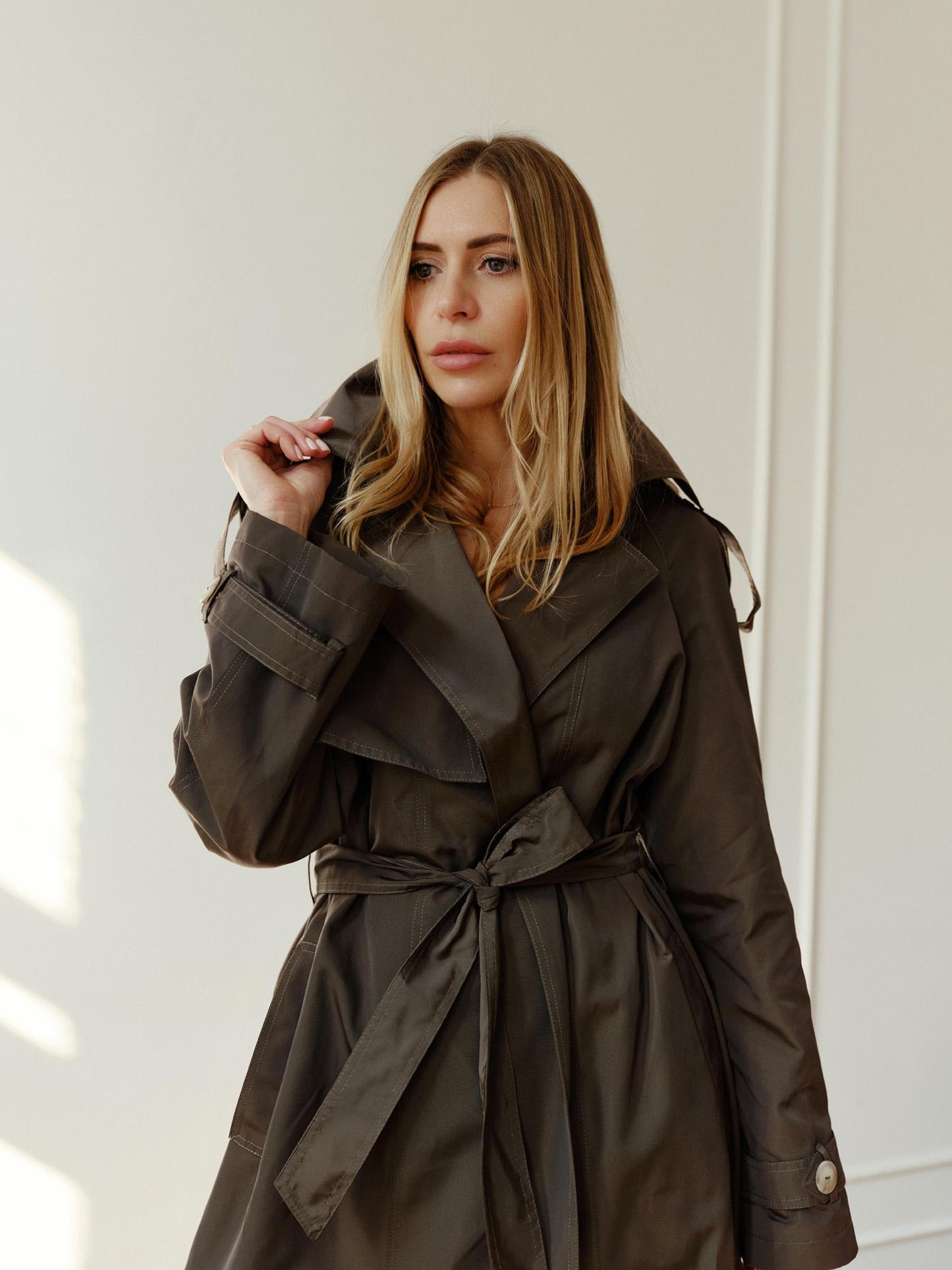 One size raincoat in khaki waterproof fabric