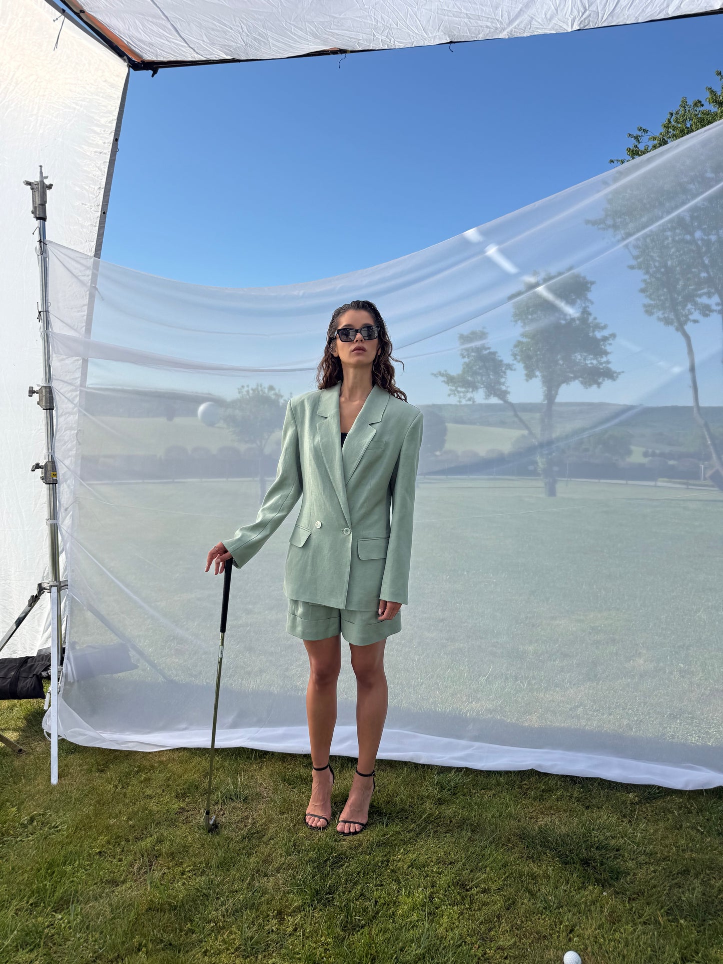 Linda fitted linen silk double-breasted jacket with matching shorts