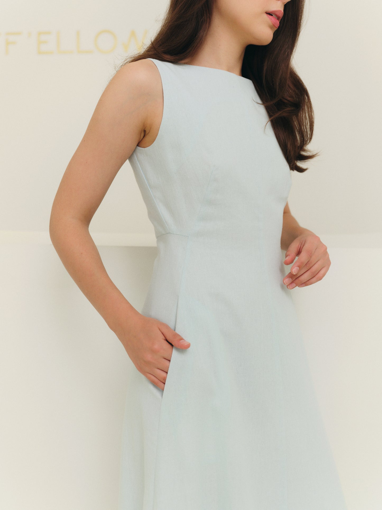 KATE boat-neck dress in light blue linen