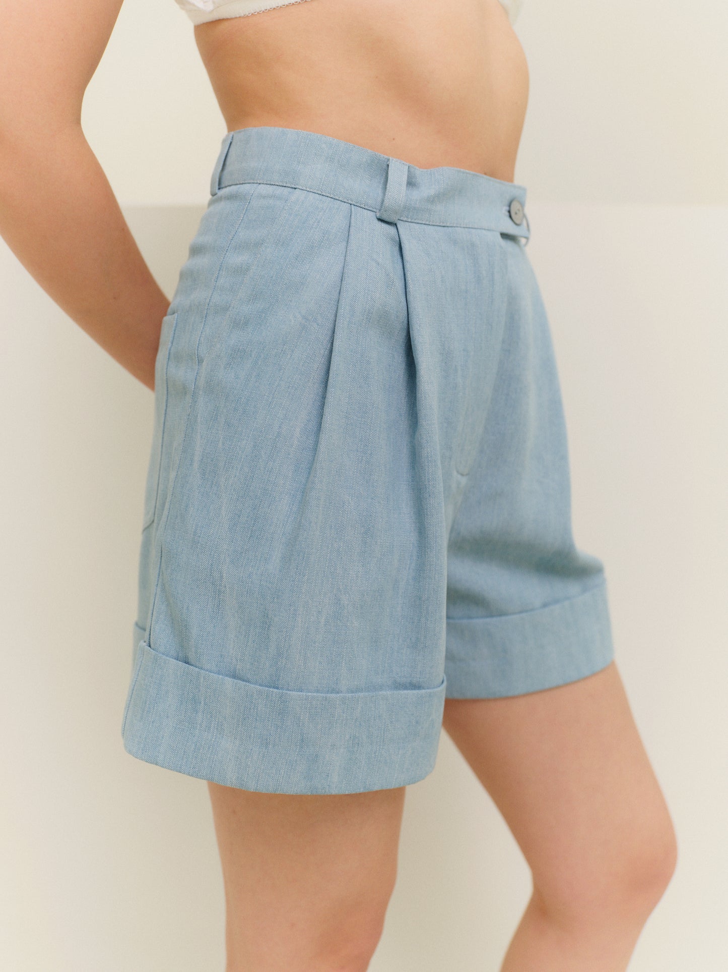 Regular fit shorts in denim color cotton