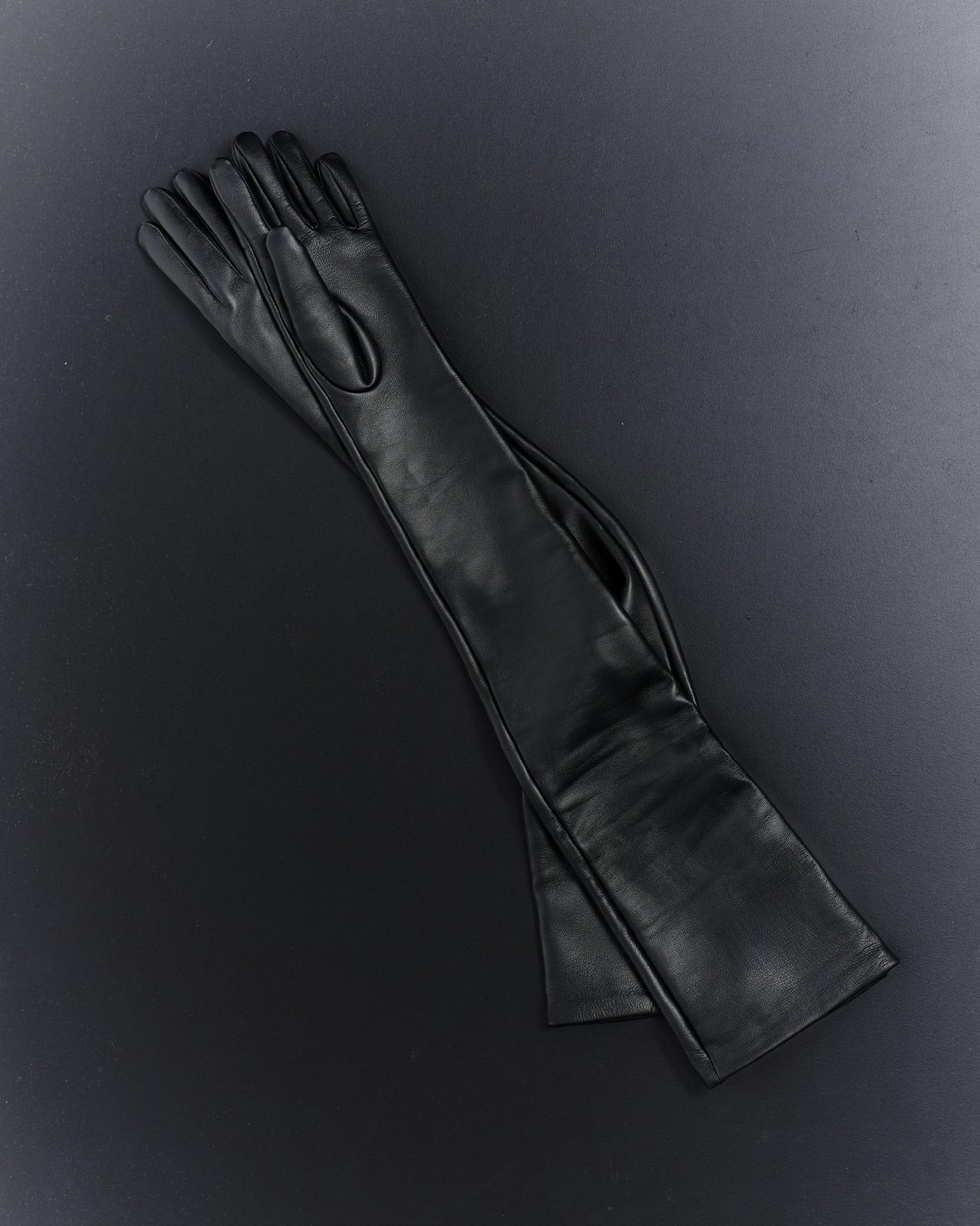 Extra long accent leather gloves