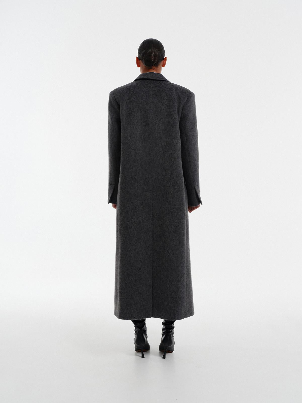 Blake relaxed fit winter coat in alpaca wool