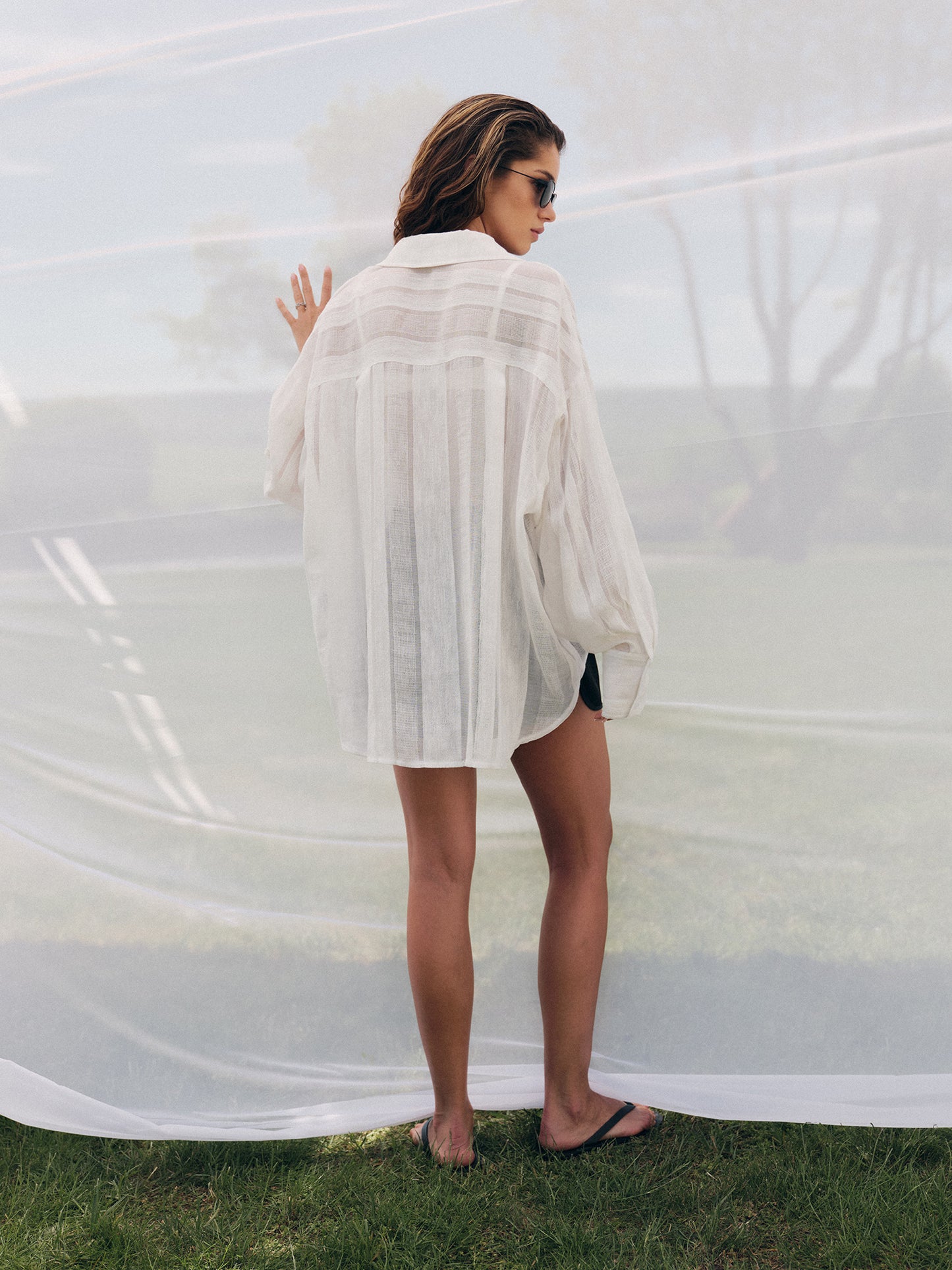 Relaxed fit white shirt in super light linen cotton blend