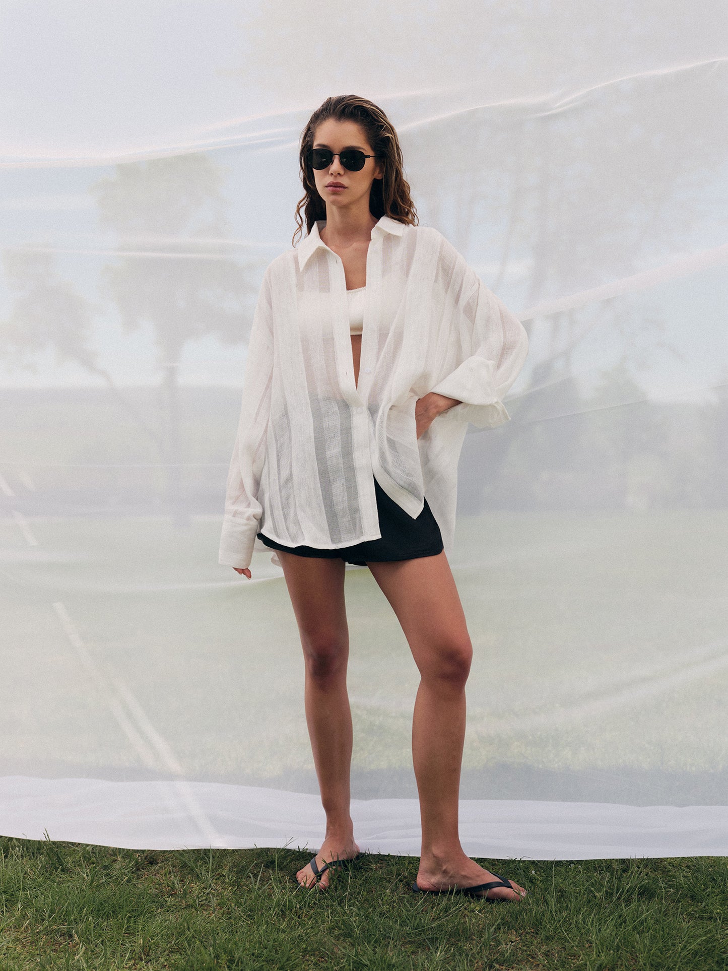 Relaxed fit white shirt in super light linen cotton blend