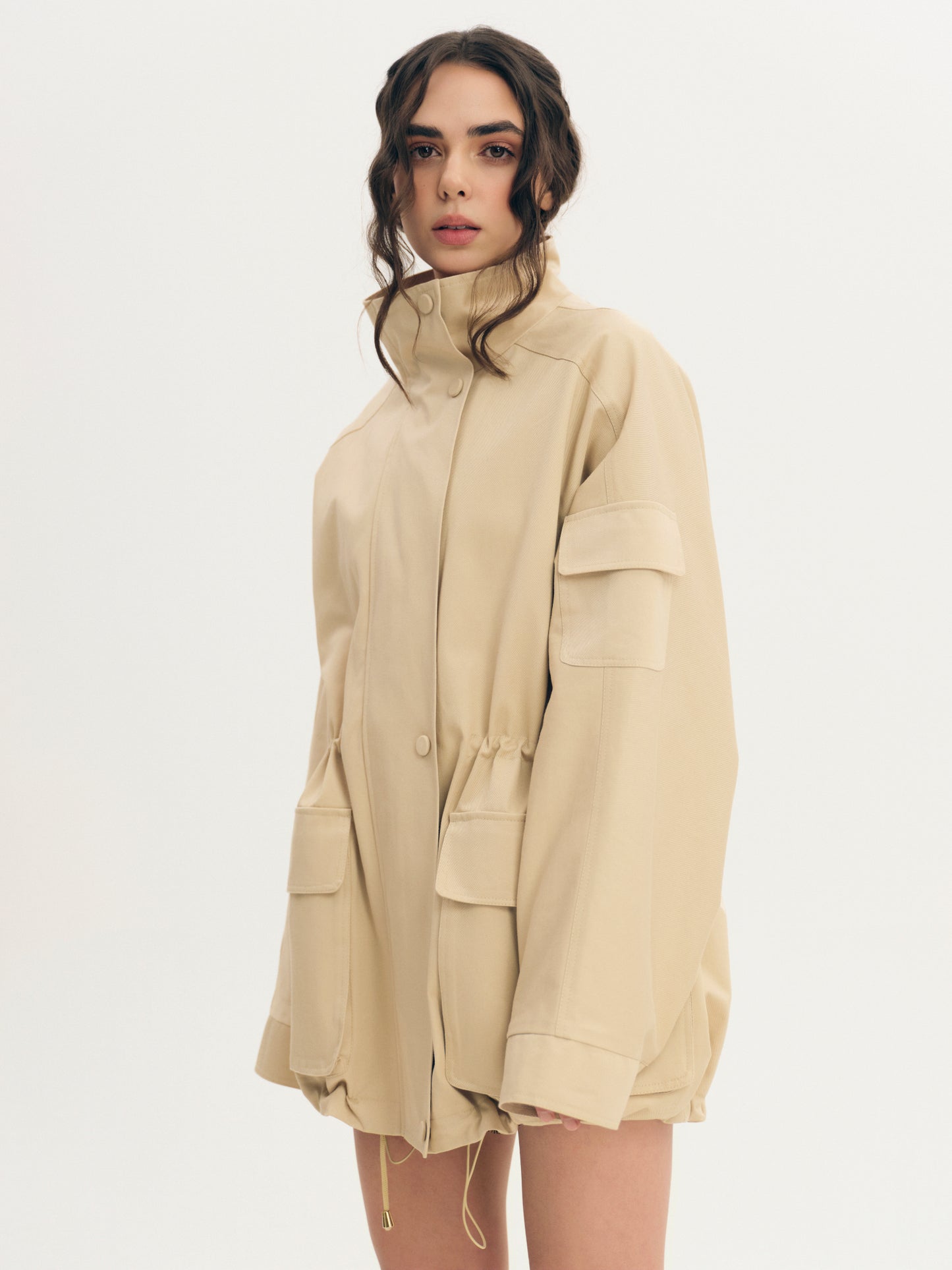 Urban  sleeve-pocket parka in waterproof cotton