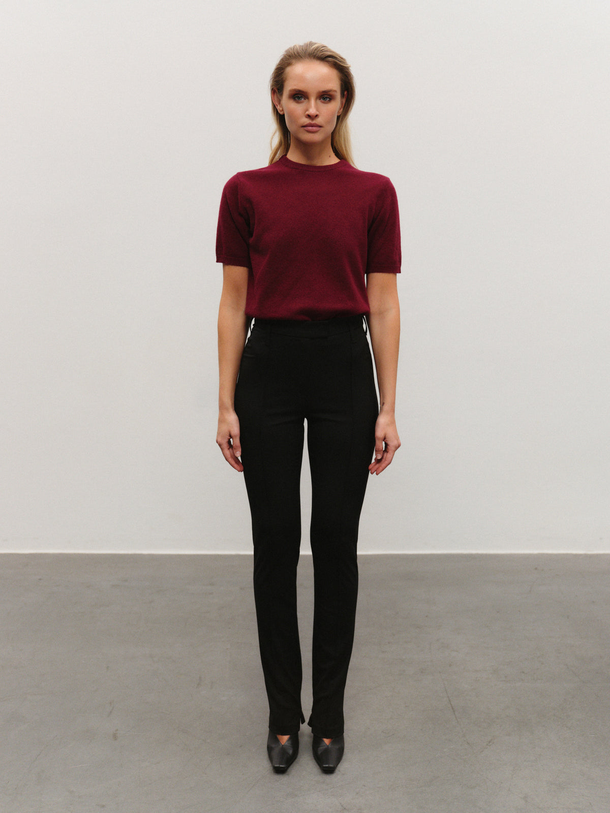 Bottom zipper high-waist slim fit pants