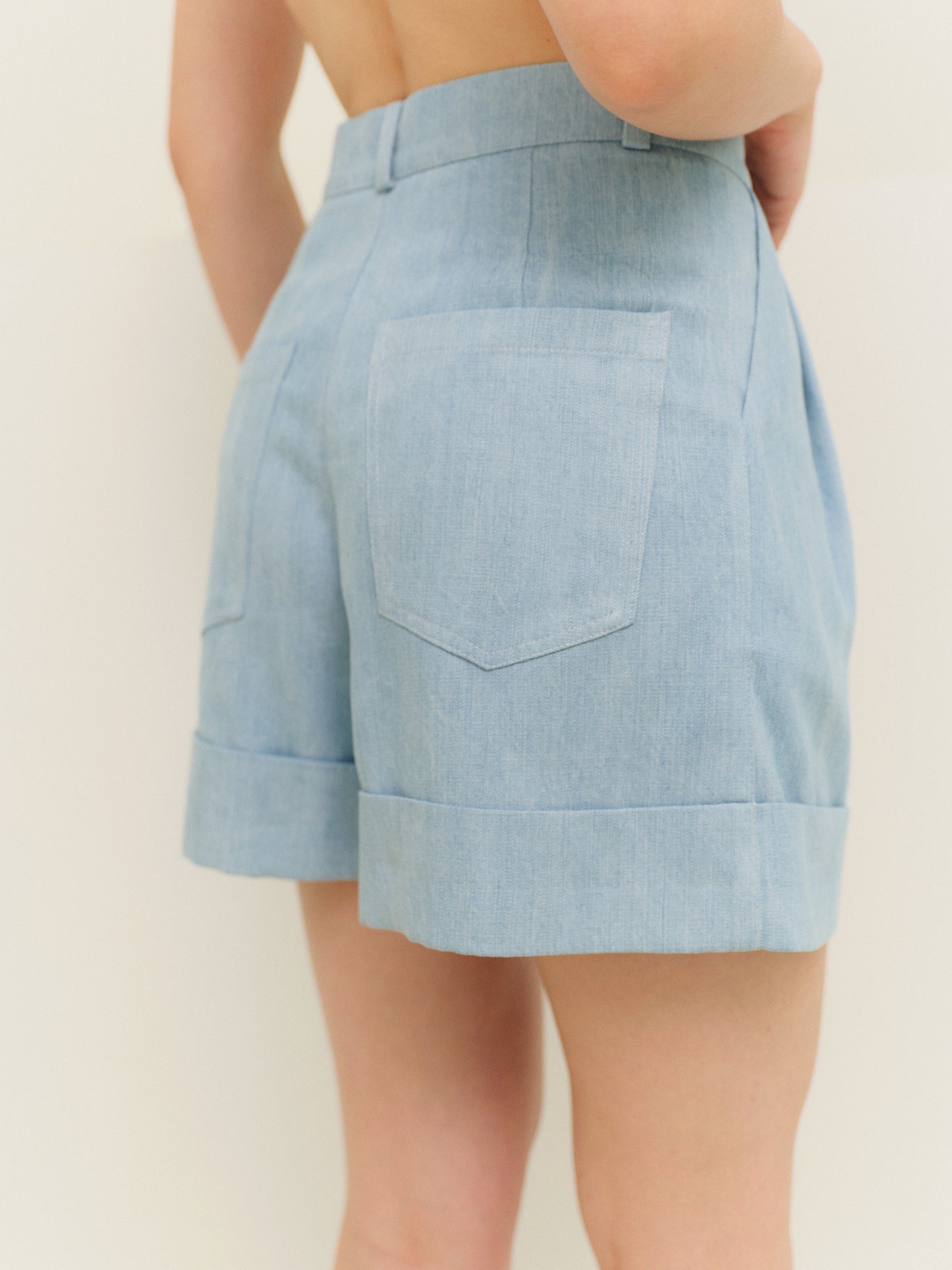 Regular fit shorts in denim color cotton