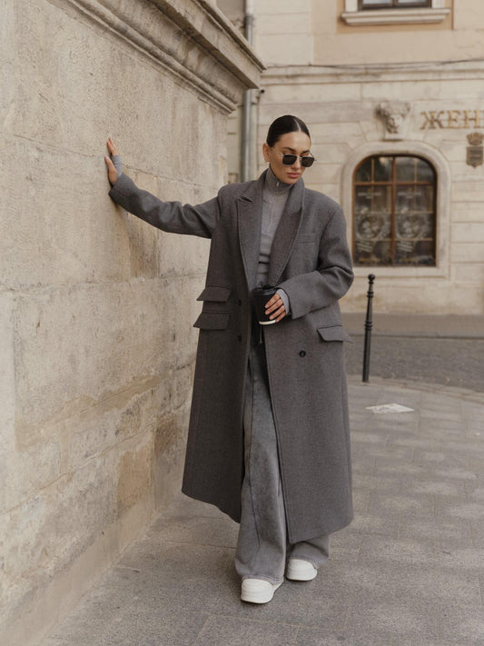 Straight fit oversized coat with twin flap pockets