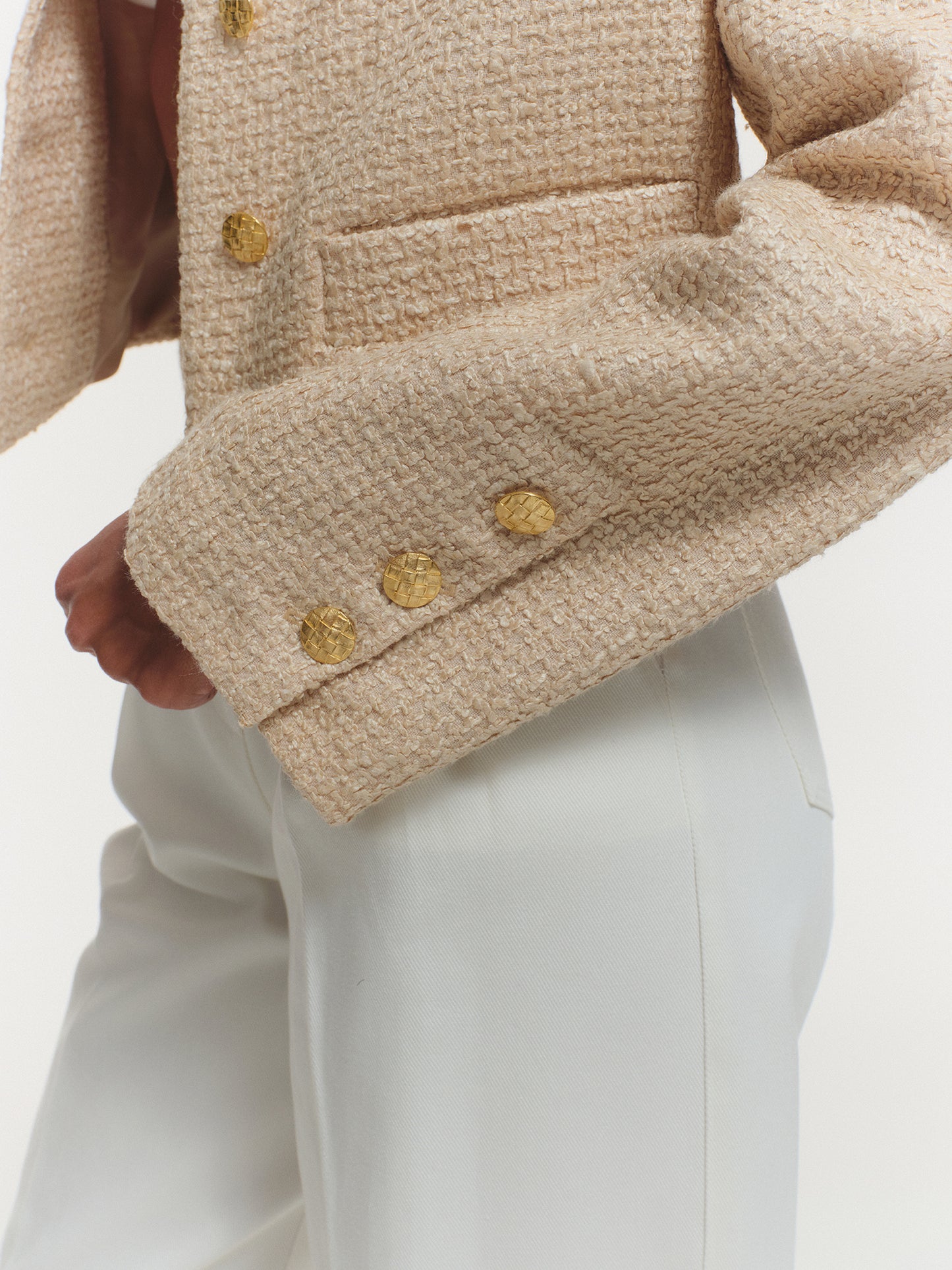 Classic fit tweed jacket with pockets and accent golden buttons