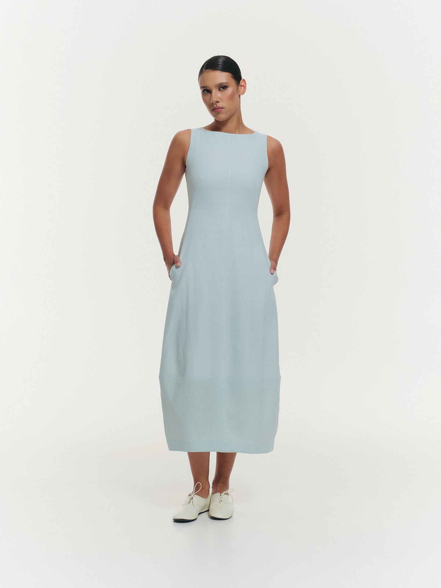 KATE boat-neck dress in light blue