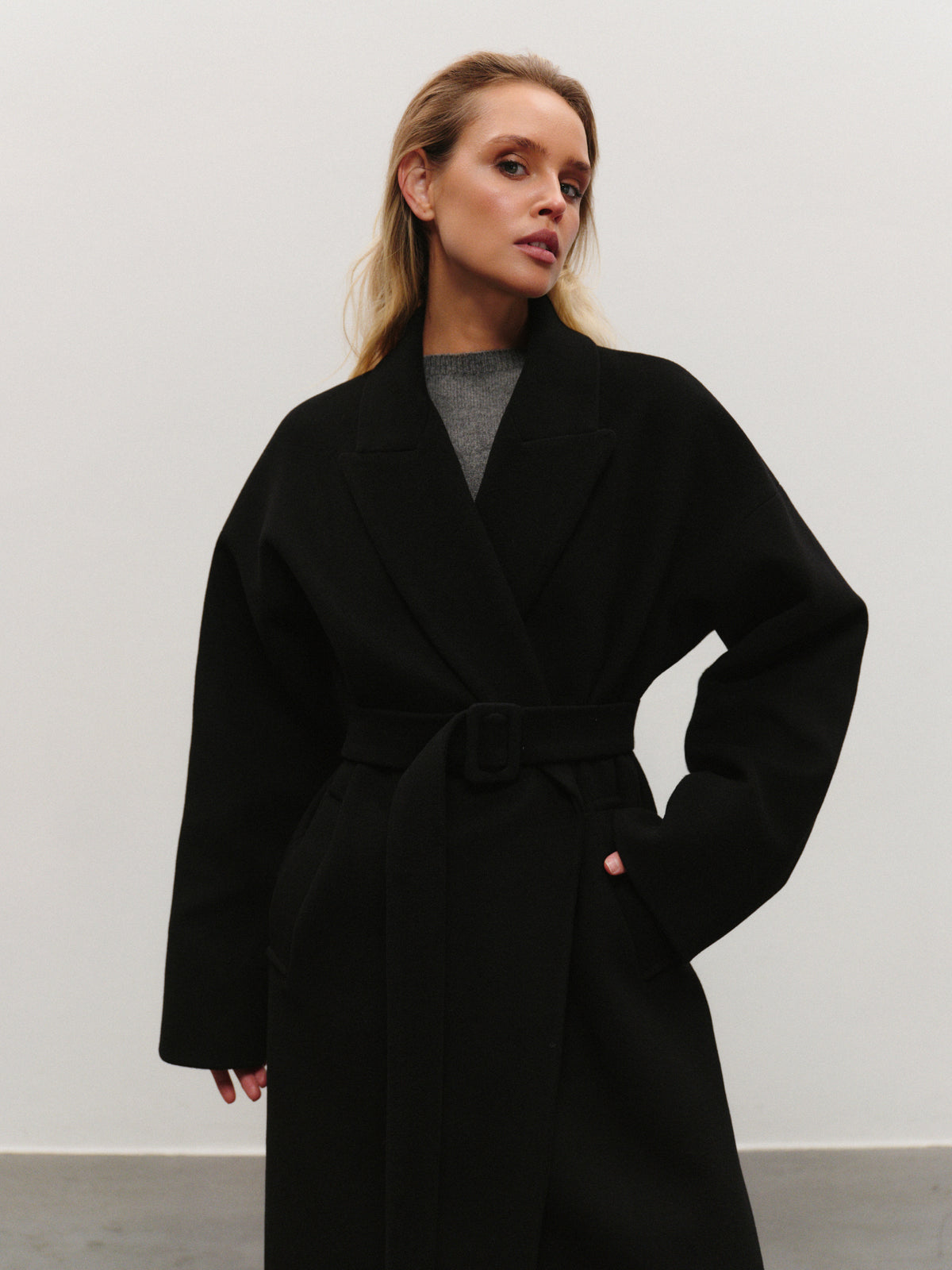 Siena winter coat in black wool cashmere blend