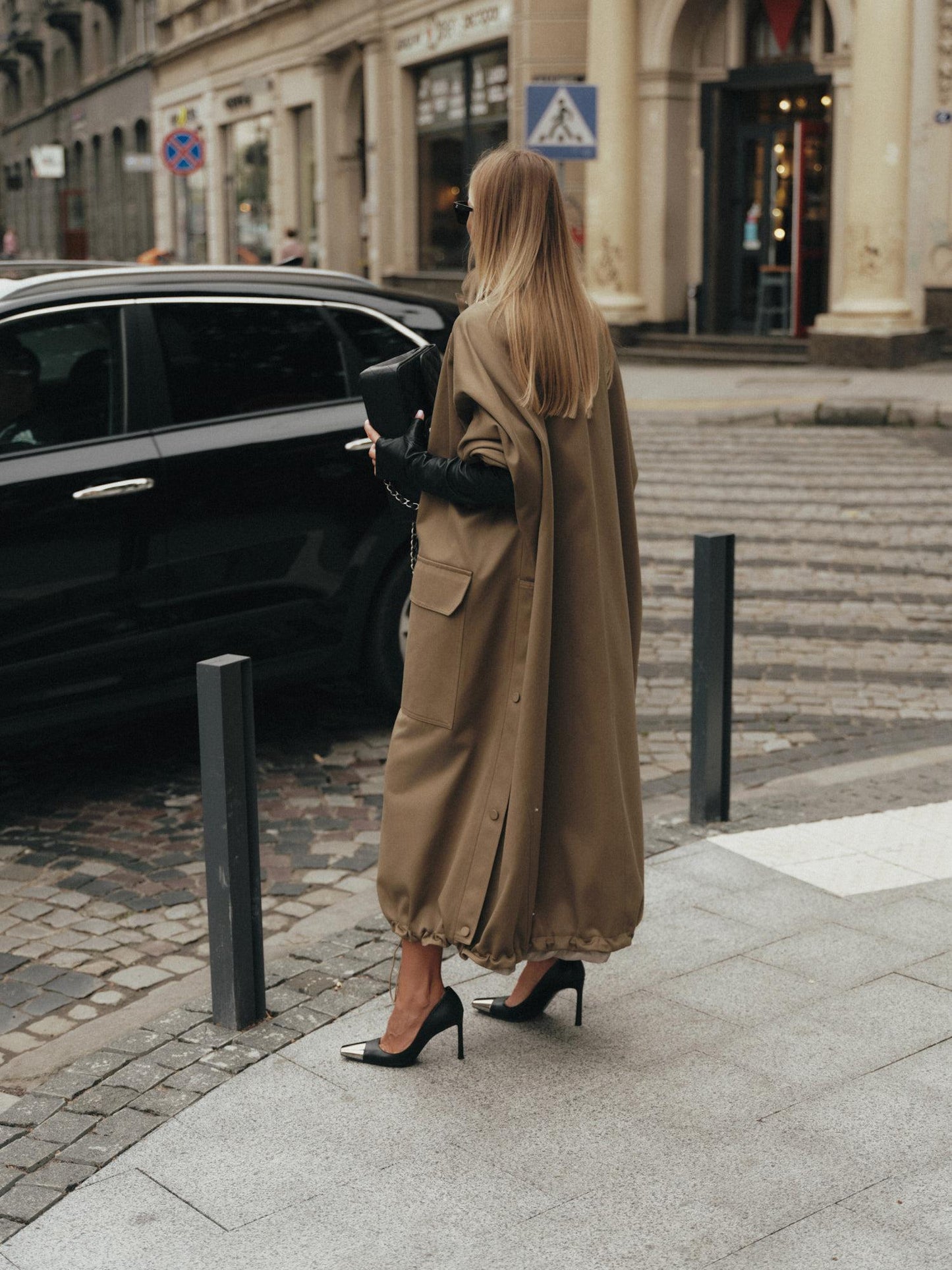 Heavy cotton maxi volume lined waterproof trench parka