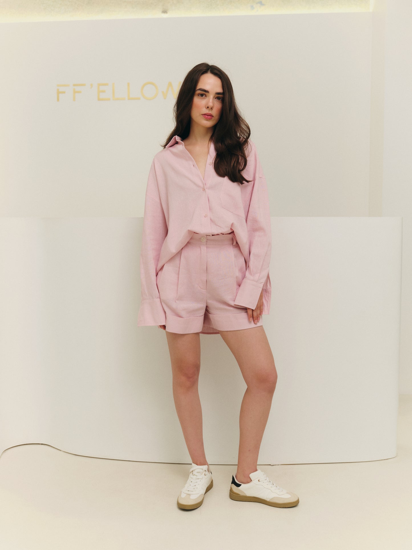 Two-piece set with oversized shirt and matching regular fit shorts