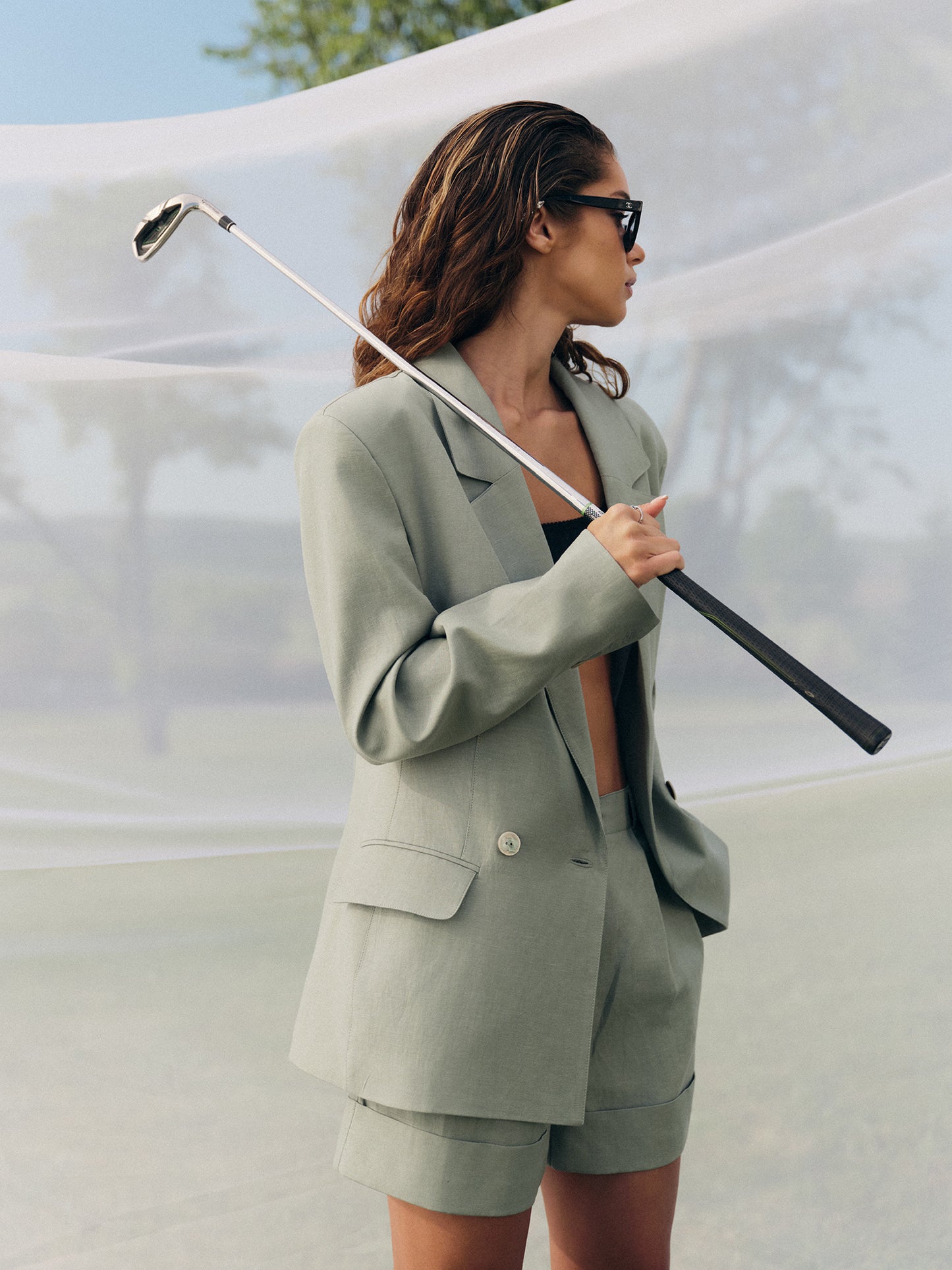 Linda fitted linen silk double-breasted jacket with matching shorts